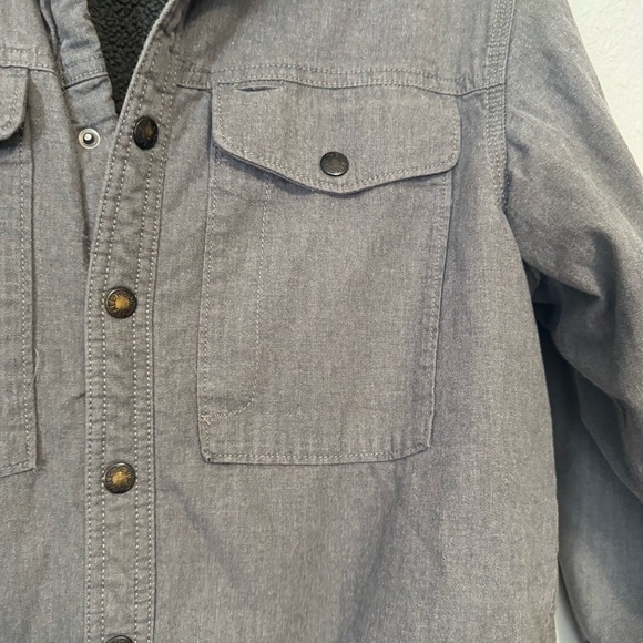 Men's The North Face Gray Heavy Sherpa Lined Campshire Shirt Jacket - Picture 4 of 11